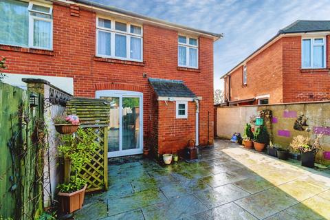 3 bedroom semi-detached house for sale, Holland Place, Southampton, Hampshire, SO16