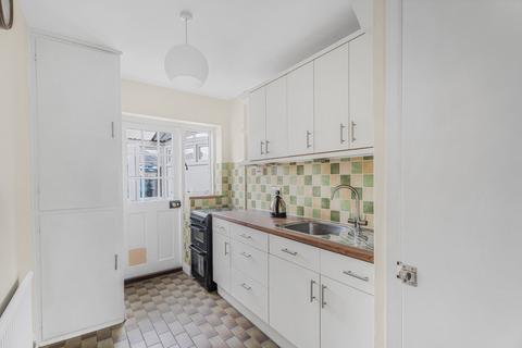 3 bedroom semi-detached house for sale, Laburnum Crescent, Kidlington, OX5