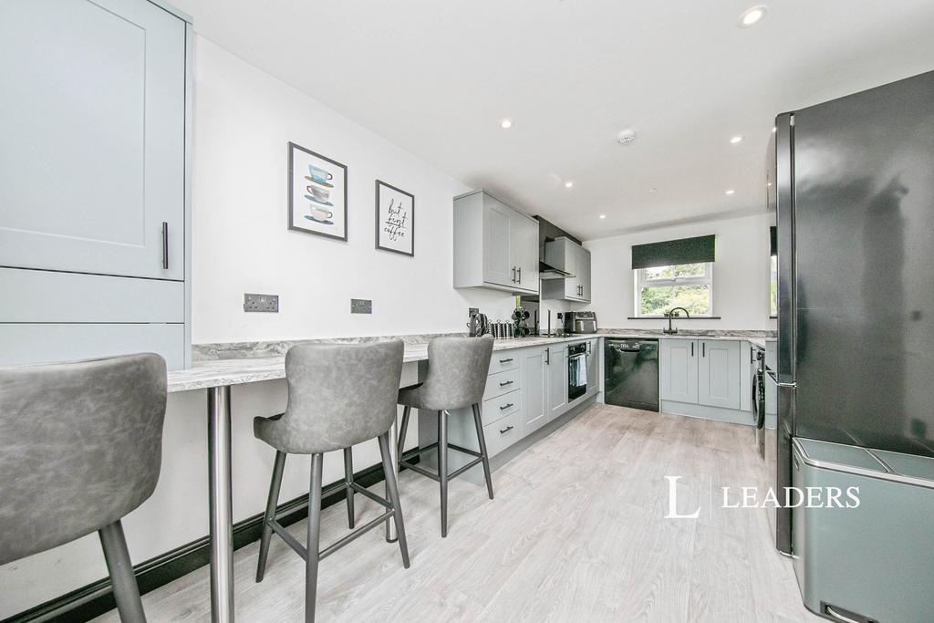 Kitchen 2