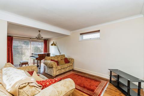 5 bedroom bungalow for sale, Hawthorne Road, Totton, Southampton, Hampshire, SO40
