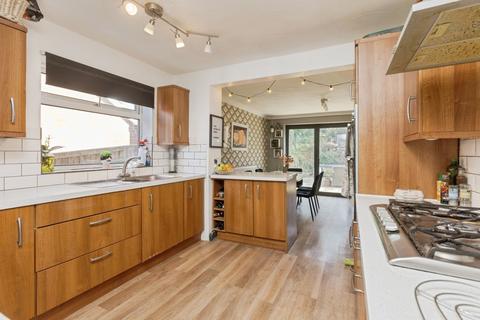 4 bedroom detached house for sale, Sandhurst Road, Tunbridge Wells, Kent, TN2
