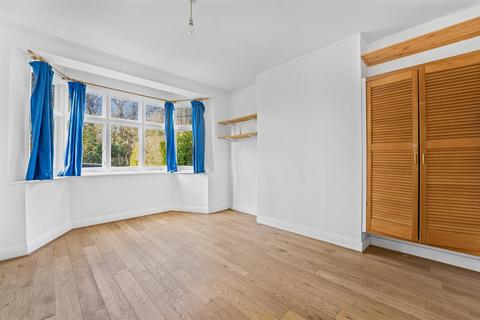 3 bedroom terraced house for sale, Manor Gardens, London W3