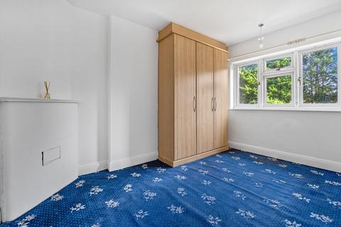 3 bedroom terraced house for sale, Manor Gardens, London W3