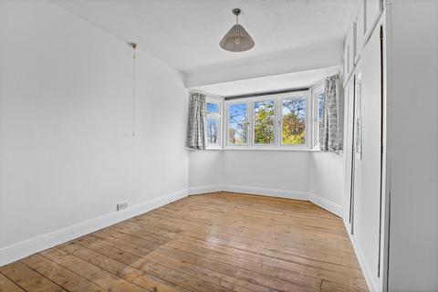 3 bedroom terraced house for sale, Manor Gardens, London W3