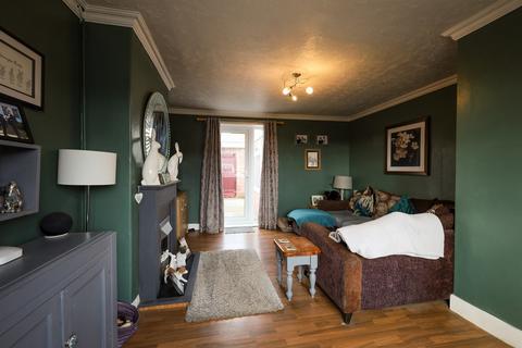 3 bedroom semi-detached house for sale, Church Road, PE21