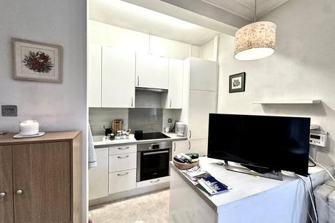 1 bedroom flat for sale, Eridge Road, Tunbridge Wells, Kent, TN4
