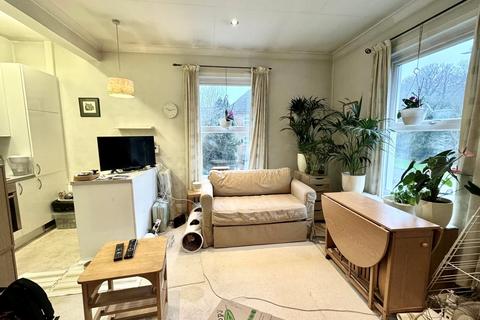 1 bedroom flat for sale, Eridge Road, Tunbridge Wells, Kent, TN4