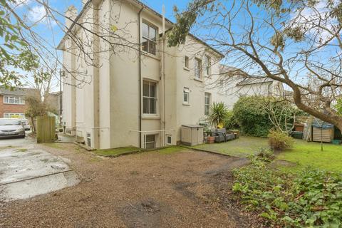 1 bedroom flat for sale, Garlinge Road, Tunbridge Wells, Kent, TN4