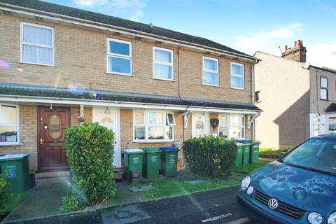 undefined, Crusoe Road, Erith DA8