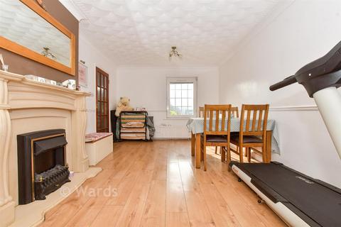 3 bedroom semi-detached house for sale, Carlsden Close, Dover CT17