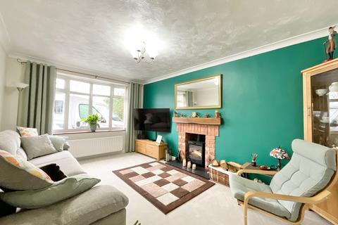 4 bedroom detached house for sale, Holyrood Drive, Wistaston, CW2