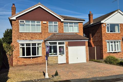 4 bedroom detached house for sale, Holyrood Drive, Wistaston, CW2