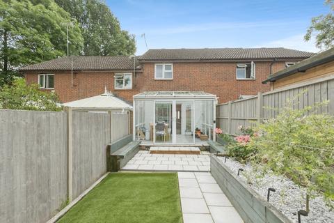 2 bedroom terraced house for sale, Green Way, Tunbridge Wells, Kent, TN2