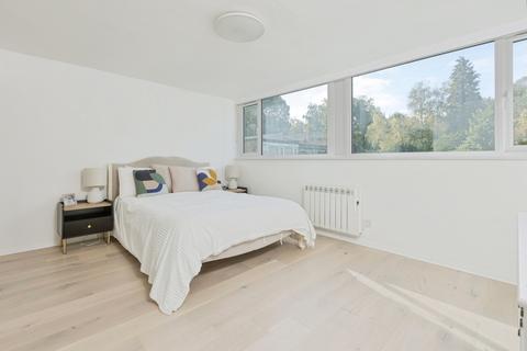 undefined, Ashdown Close, Tunbridge Wells, Kent, TN4