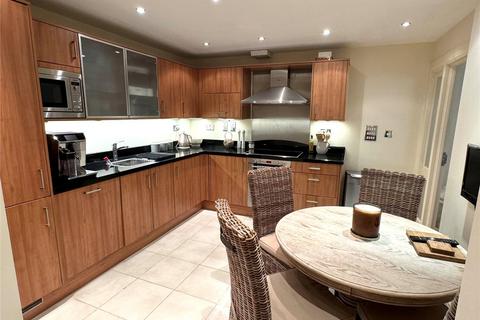 2 bedroom flat for sale, Molyneux Place, Molyneux Park Road, Tunbridge Wells, Kent, TN4