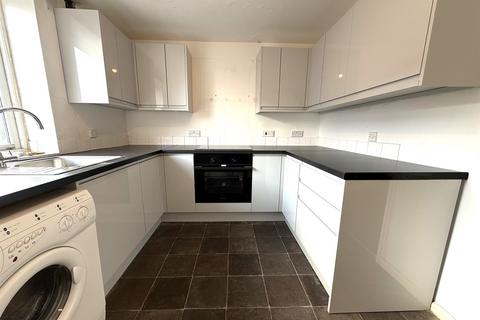 1 bedroom apartment to rent, Felixstowe Court, E16