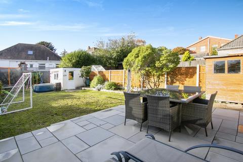 4 bedroom detached house for sale, Malvern Road, MOORDOWN, Bournemouth, Dorset, BH9