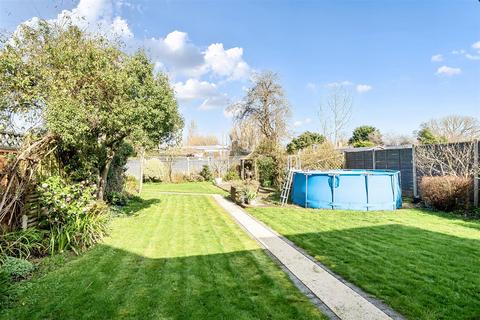 4 bedroom detached house for sale, Lake Lane, Barnham
