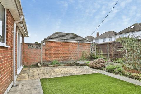 2 bedroom bungalow for sale, Castle Lane West, MOORDOWN, Bournemouth, Dorset, BH9