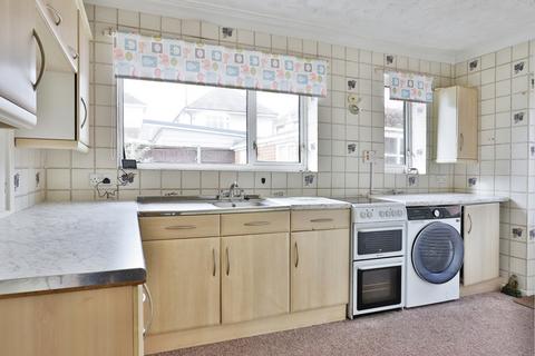 2 bedroom bungalow for sale, Castle Lane West, MOORDOWN, Bournemouth, Dorset, BH9