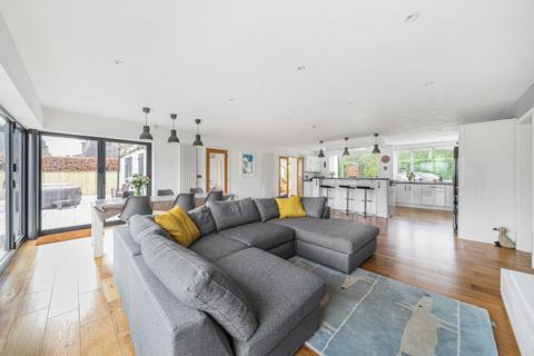 undefined, Cross Way, Shawford, Winchester, Hampshire, SO21