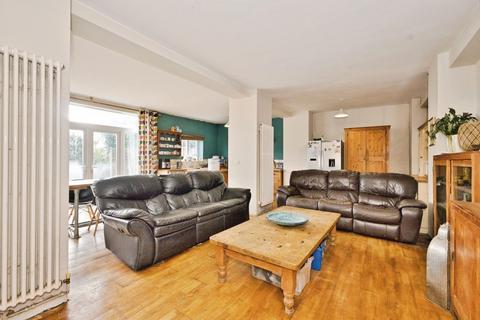 undefined, Avalon Garage, Tintinhull Road, Chilthorne Domer, Somerset, BA22