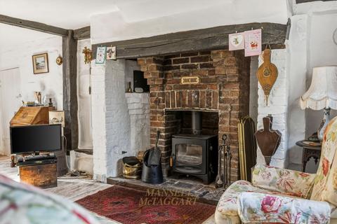 undefined, London Road, East Grinstead RH19