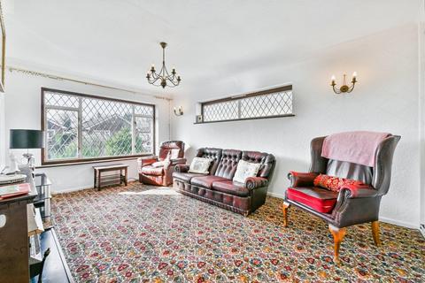 2 bedroom detached bungalow for sale, Wheatley Grove, Nottingham NG9
