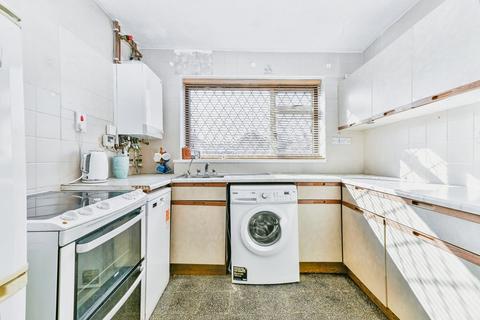 2 bedroom detached bungalow for sale, Wheatley Grove, Nottingham NG9