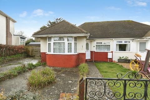 2 bedroom bungalow for sale, Chessel Crescent, Southampton, Hampshire, SO19