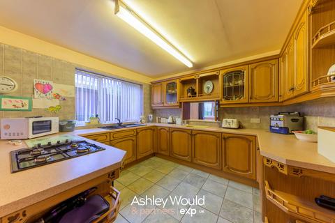 undefined, Moat Road, Oldbury B68