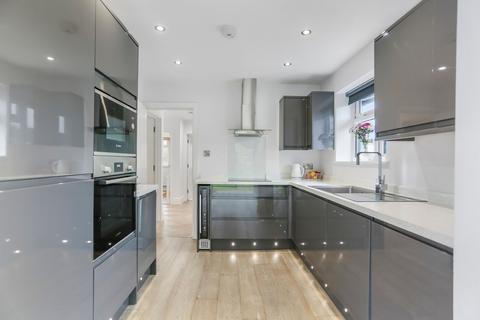 4 bedroom bungalow for sale, Greenleas, Hove, BN3