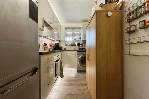 2 bedroom apartment for sale, Somerville Rise, Bracknell, Berkshire