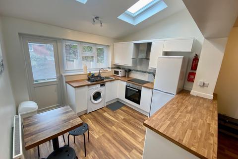 undefined, Clinton Court, Nottingham, NG1