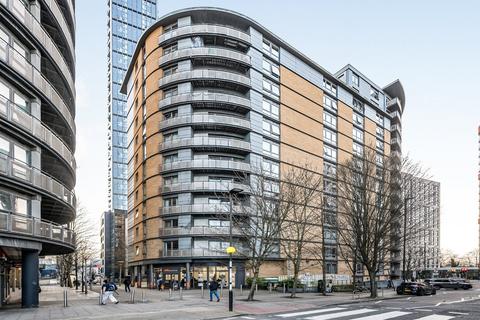 2 bedroom flat to rent, Victoria Road, Acton, London, W3