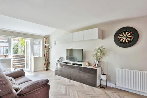 2 bedroom end of terrace house for sale, Southbrook Close, Canford Heath, Poole, Dorset, BH17