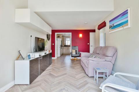 2 bedroom end of terrace house for sale, Southbrook Close, Canford Heath, Poole, Dorset, BH17