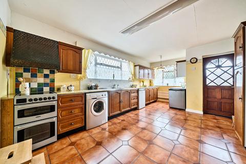 4 bedroom semi-detached house for sale, Woodcock Lane, Gloucestershire GL10