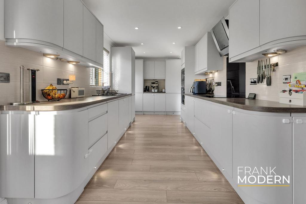 Kitchen / Diner