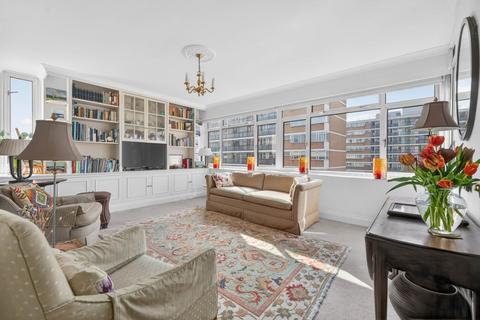 2 bedroom flat for sale, Churchill Gardens, London, SW1V