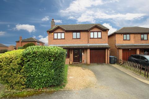 4 bedroom detached house for sale, Yateley Drive, Barton Seagrave, Kettering, Northamptonshire, NN15