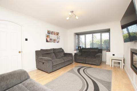 4 bedroom detached house for sale, Yateley Drive, Barton Seagrave, Kettering, Northamptonshire, NN15