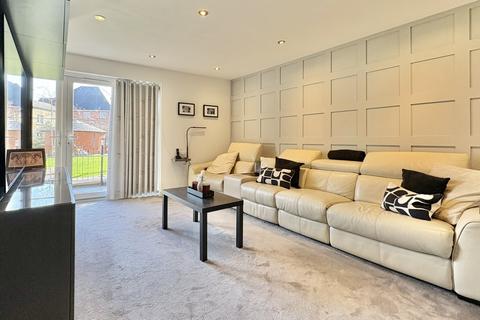 2 bedroom ground floor flat for sale, Kings Wharf, Wantage
