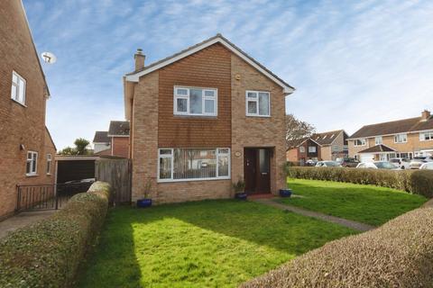 4 bedroom detached house for sale, Long Water Drive, GOSPORT, Hampshire, PO12