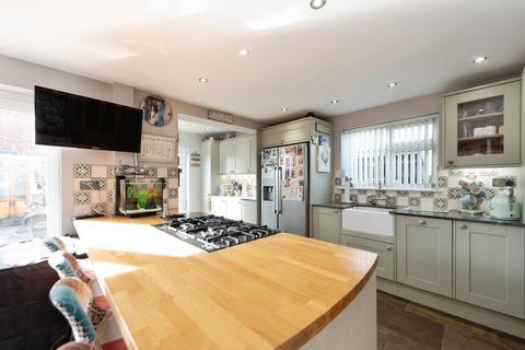 4 bedroom detached house for sale, Long Water Drive, GOSPORT, Hampshire, PO12