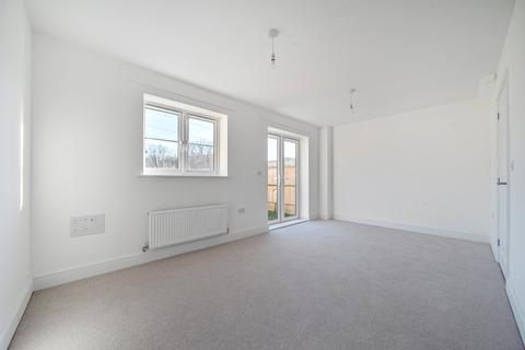 3 bedroom semi-detached house for sale, Southampton Road, Titchfield, Fareham, Hampshire, PO14