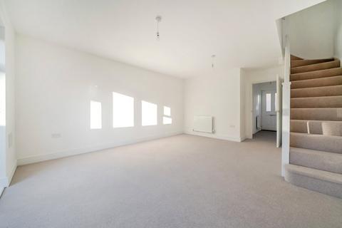 2 bedroom semi-detached house for sale, Southampton Road, Titchfield, Fareham, Hampshire, PO14