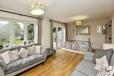 4 bedroom detached house for sale, Painswick Close, Sarisbury Green, Southampton, Hampshire, SO31