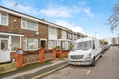 Clarendon Street, Portsmouth, Hampshire, PO1
