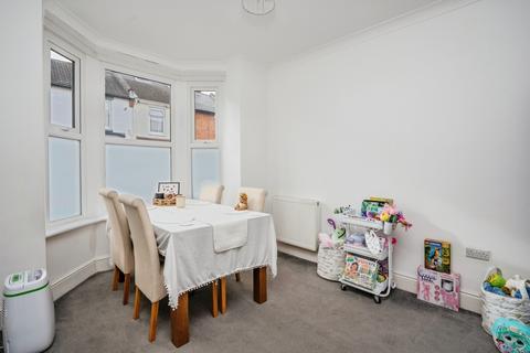 2 bedroom house for sale, Kingsley Road, Southsea, Hampshire, PO4